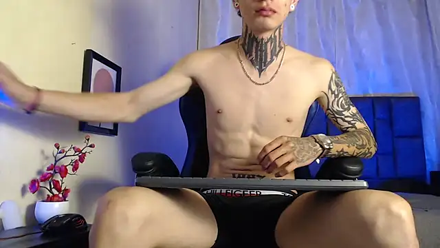 Snapshot of Dan_brownn chatting on September 2025 01:09:01 AM Dan brownn online show from September 2025 01:09:01 AM