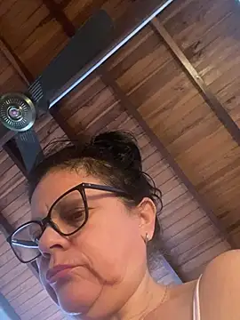 Sharongirl07 online show from May 2026 11:27:01 AM