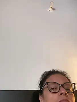 Sharongirl07 online show from May 2026 11:40:01 AM