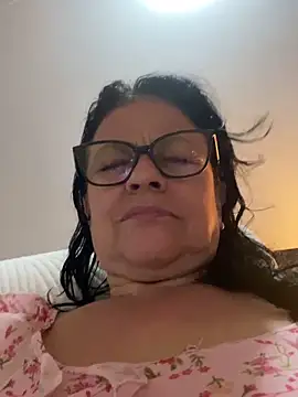 Sharongirl07 online show from May 2026 12:52:01 AM
