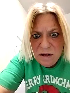 Playmate86 online show from December 2024 05:07:02 AM