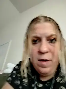 Playmate86 online show from February 2025 05:25:02 PM