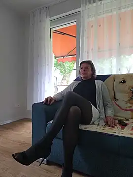 Peternylon1978 online show from June 2026 11:45:02 AM