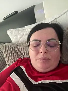 Snapshot of Amandamuller1982 chatting on January 2025 01:11:01 PM Amandamuller1982 online show from January 2025 01:11:01 PM