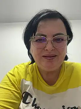 Snapshot of Amandamuller1982 chatting on February 2025 08:59:02 PM Amandamuller1982 online show from February 2025 08:59:02 PM