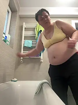 Snapshot of Amandamuller1982 chatting on February 2025 12:00:02 PM Amandamuller1982 online show from February 2025 12:00:02 PM