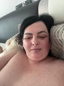 Snapshot of Amandamuller1982 chatting on February 2025 07:37:01 AM Amandamuller1982 online show from February 2025 07:37:01 AM