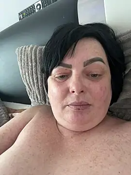 Snapshot of Amandamuller1982 chatting on February 2025 09:44:02 AM Amandamuller1982 online show from February 2025 09:44:02 AM