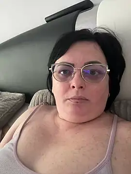 Snapshot of Amandamuller1982 chatting on March 2025 06:27:01 AM Amandamuller1982 online show from March 2025 06:27:01 AM