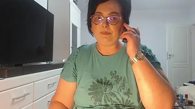 Amandamuller1982 online show from May 2026 04:56:02 PM