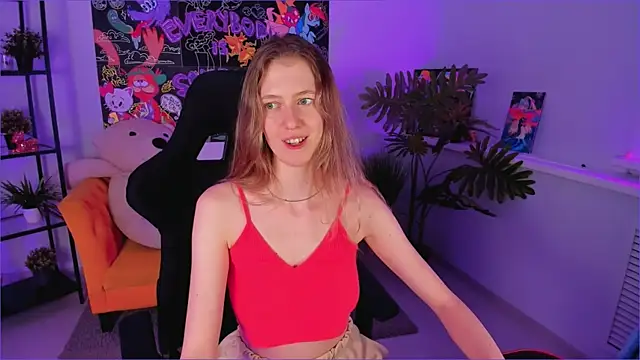 Snapshot of Sharon_Evansi chatting on January 2025 06:17:01 PM Sharon Evansi online show from January 2025 06:17:01 PM