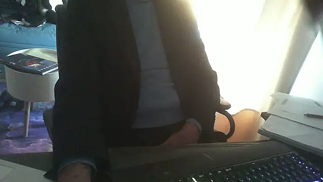 Snapshot of shyfrenchcock1 chatting on December 2024 02:38:02 PM shyfrenchcock1 online show from December 2024 02:38:02 PM