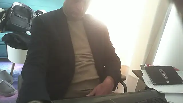 Snapshot of shyfrenchcock1 chatting on March 2025 12:36:02 PM shyfrenchcock1 online show from March 2025 12:36:02 PM