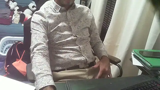 Snapshot of shyfrenchcock1 chatting on September 2025 12:38:01 PM shyfrenchcock1 online show from September 2025 12:38:01 PM