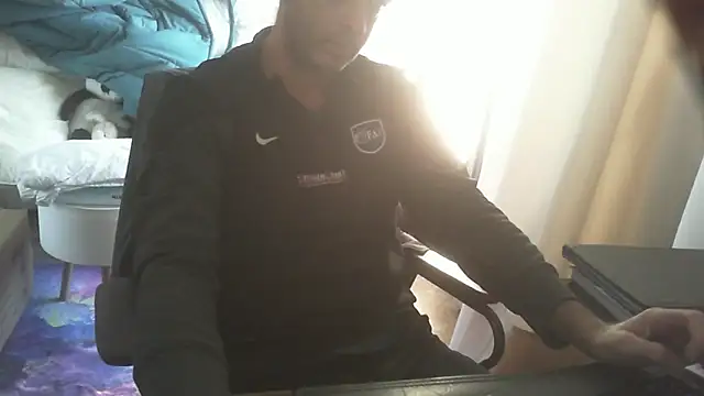 Snapshot of shyfrenchcock1 chatting on November 2025 02:31:02 PM shyfrenchcock1 online show from November 2025 02:31:02 PM