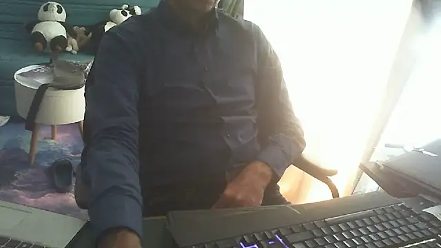 Snapshot of shyfrenchcock1 chatting on June 2026 08:31:01 AM shyfrenchcock1 online show from June 2026 08:31:01 AM