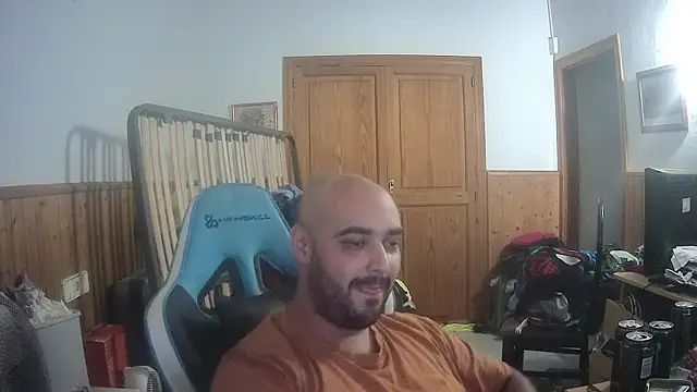 Snapshot of chicomallorca96 chatting on October 2025 03:31:02 PM chicomallorca96 online show from October 2025 03:31:02 PM