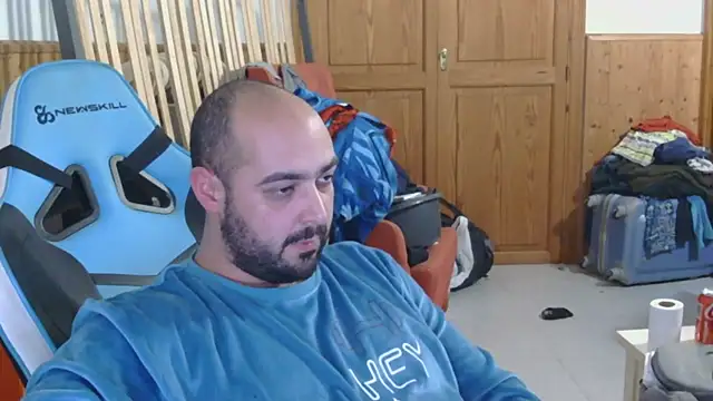 Snapshot of chicomallorca96 chatting on February 2026 04:21:02 PM chicomallorca96 online show from February 2026 04:21:02 PM