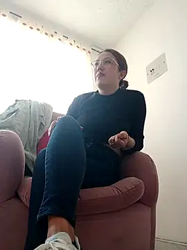 VIOLETA-25  online show from February 2025 10:15:02 PM