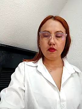 VIOLETA-25  online show from February 2025 03:40:01 PM