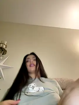 Sweet Khalifa  online show from December 2025 03:20:04 PM