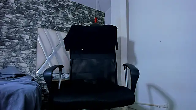 Snapshot of juan_jsmith chatting on November 2025 07:13:01 PM juan jsmith online show from November 2025 07:13:01 PM