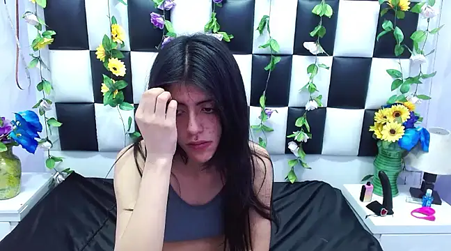 Snapshot of Morgana_Smit chatting on February 2025 07:23:01 PM Morgana Smit online show from February 2025 07:23:01 PM