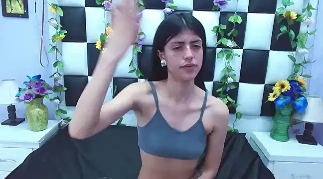 Snapshot of Morgana_Smit chatting on February 2025 01:38:02 PM Morgana Smit online show from February 2025 01:38:02 PM