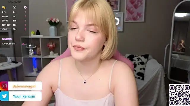 Snapshot of Maya_Rave chatting on February 2025 03:45:02 AM Maya Rave online show from February 2025 03:45:02 AM