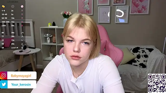 Snapshot of Maya_Rave chatting on February 2025 03:42:02 AM Maya Rave online show from February 2025 03:42:02 AM