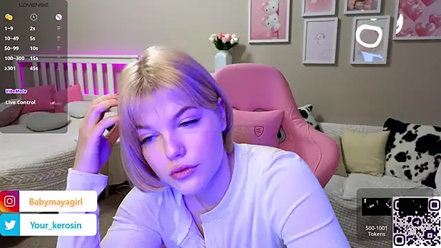 Snapshot of Maya_Rave chatting on March 2025 03:46:02 AM Maya Rave online show from March 2025 03:46:02 AM