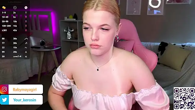 Snapshot of Maya_Rave chatting on March 2025 06:59:02 AM Maya Rave online show from March 2025 06:59:02 AM