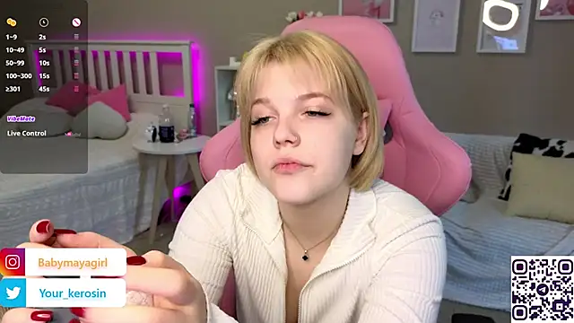 Snapshot of Maya_Rave chatting on March 2025 07:13:02 AM Maya Rave online show from March 2025 07:13:02 AM