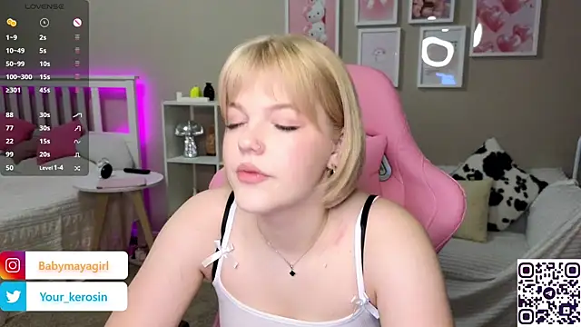 Snapshot of Maya_Rave chatting on March 2025 03:54:02 AM Maya Rave online show from March 2025 03:54:02 AM