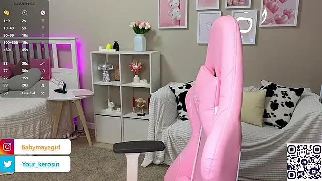 Snapshot of Maya_Rave chatting on March 2025 03:53:02 AM Maya Rave online show from March 2025 03:53:02 AM