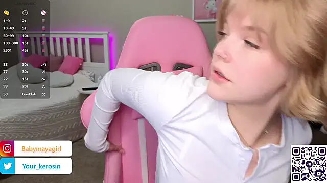 Snapshot of Maya_Rave chatting on March 2025 03:52:01 AM Maya Rave online show from March 2025 03:52:01 AM