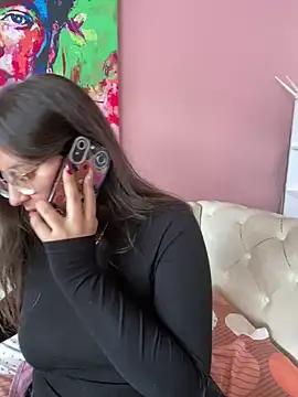 Snapshot of PoliBenett_ chatting on December 2024 08:03:02 PM PoliBenett online show from December 2024 08:03:02 PM