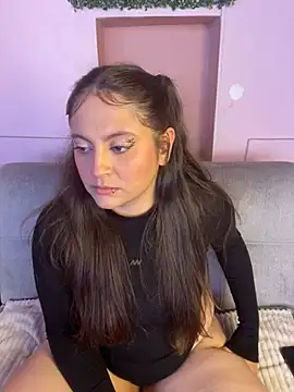 Snapshot of PoliBenett_ chatting on January 2025 03:24:01 PM PoliBenett online show from January 2025 03:24:01 PM