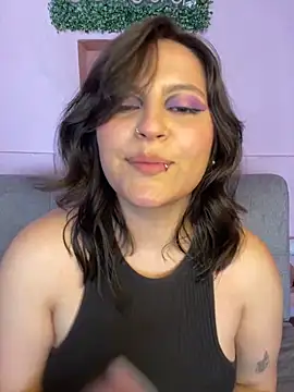 Snapshot of PoliBenett_ chatting on February 2025 07:40:02 PM PoliBenett online show from February 2025 07:40:02 PM