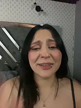 Snapshot of PoliBenett_ chatting on February 2025 01:21:01 AM PoliBenett online show from February 2025 01:21:01 AM