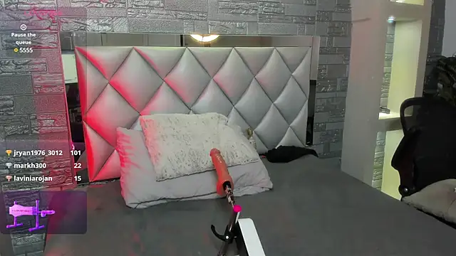 Aron Bolt online show from February 2025 11:13:01 PM