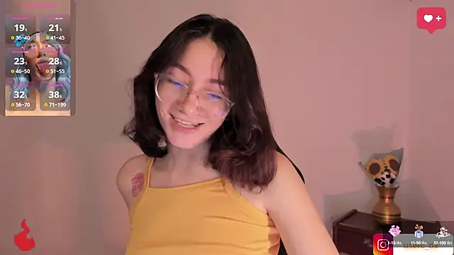 Snapshot of haanna_thompsoon chatting on January 2025 03:16:01 PM haanna thompsoon online show from January 2025 03:16:01 PM