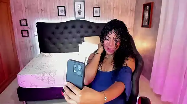 Edelaine rogers online show from March 2025 04:34:02 AM