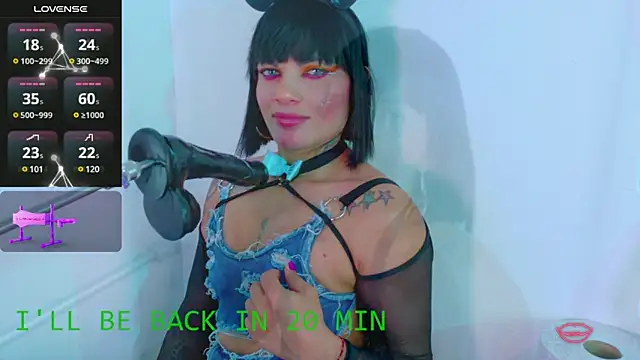 Snapshot of la_mazona chatting on March 2025 10:38:02 PM la mazona online show from March 2025 10:38:02 PM