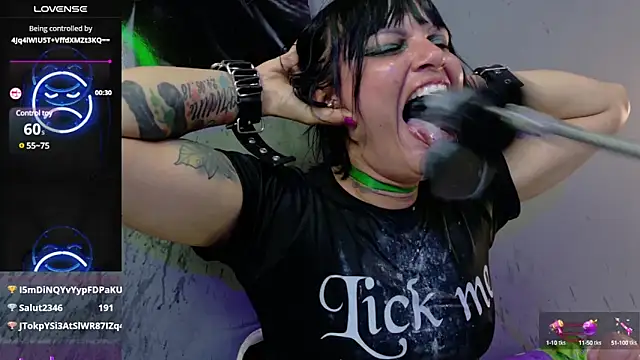 Snapshot of la_mazona chatting on March 2025 01:57:02 AM la mazona online show from March 2025 01:57:02 AM