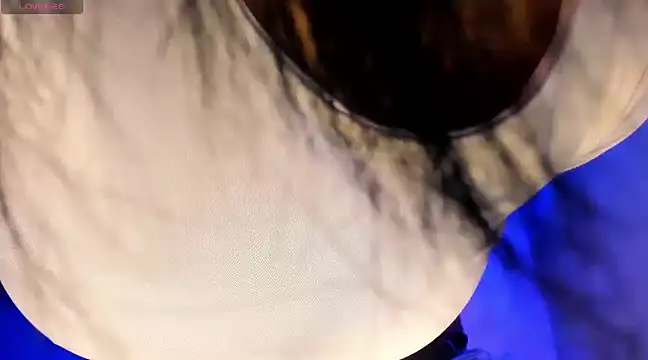 Snapshot of Alice_sunce chatting on December 2024 12:48:02 AM Alice sunce online show from December 2024 12:48:02 AM