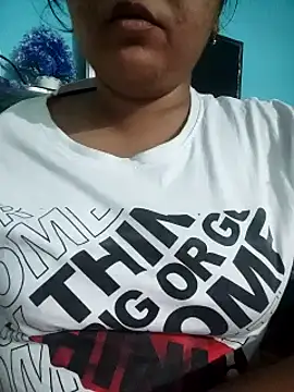 Snapshot of Rani_devi88 chatting on February 2025 03:39:02 PM Rani devi88 online show from February 2025 03:39:02 PM