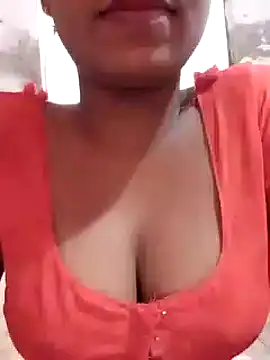 Snapshot of riya_houswife chatting on December 2024 07:36:01 AM riya houswife online show from December 2024 07:36:01 AM