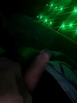 mirrowhot online show from December 2024 07:33:01 PM