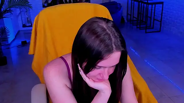 Snapshot of LisaElfy chatting on January 2025 07:00:02 PM LisaElfy online show from January 2025 07:00:02 PM